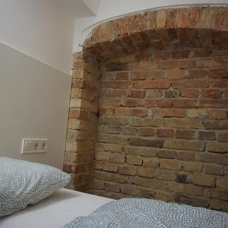 Urbn07 - Budget Budapest